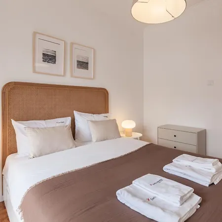 Flh Campo Ourique Cosy Chic Flat * ליסבון